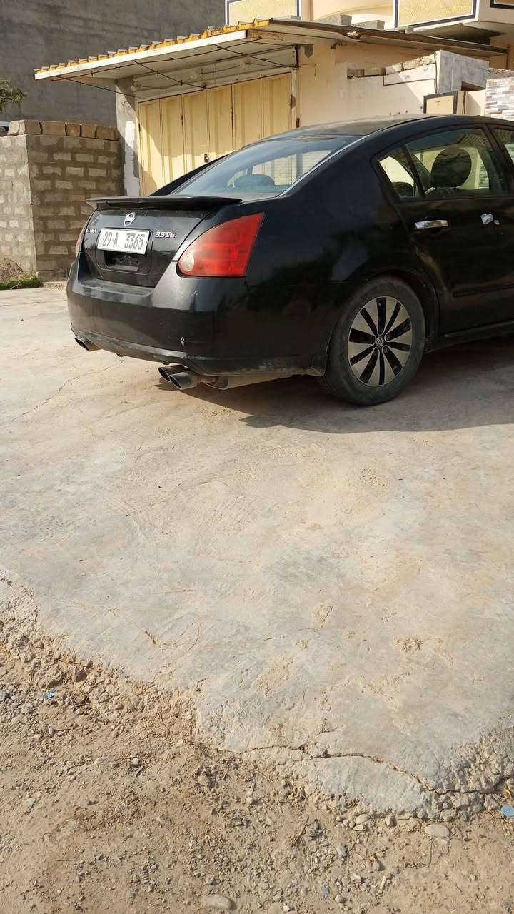 اخوان سلام عليكم نيسان امكزمه موديل 8 رقم واسط مشروع وطني سياره كير مكفول مكينه جبنه تنضح دهن سياره مكلوبه ومعمره سعرها 33 وبيها مجال تحويل بنفس اليوم *********** 
اخوان سياره يريدلها ترتيب بسيط كلش وشايف خيرها لياخذها
