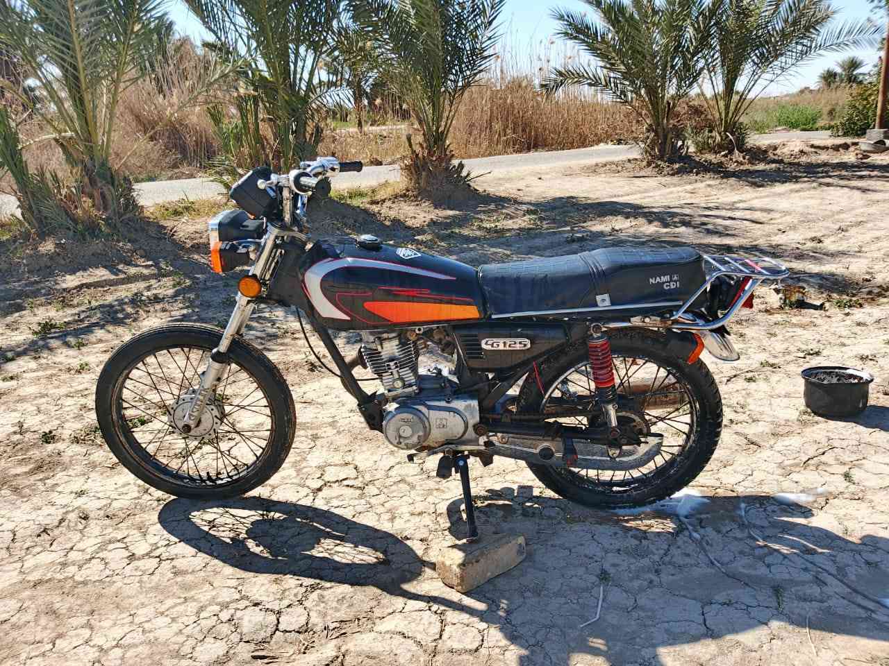 سلام عليكم دراجة ارشة ١٩ جاهزة من الا كلك مكان لهلال سعر ٣٠٠ بية مجال ***********
