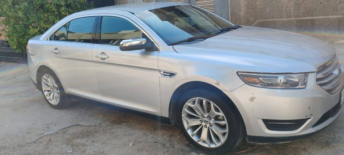 من رخصة الادمن
النوع السياره :تورس 
الموديل :2018 
المواصفات:لمتد 1/1
محرك3500
رادار جانبي 
نقطه عمياء 
حساس خلفي 
برده خلفيه 
تشغيل عن بعد 
ترحيب ذاتي 
منضومه لايت لد وليزري للضباب كلش قوي  
تبريد منفصل 
قطعتين تبريد 
سستم سماعات سوني 
تدفئه بل ستيرن
مقاعد تدفئه تبريد 
مقاعد خلفيه تدفئه 
ماصدات خلفيه لد 
دبل اكزوز 
صدر امامي وخلفي جديد 
 باتري جديد 
محرك كير كهرباء تبريد كله وضع الشركه 
ماشيه ٨١ ميل
حادث جانبي جدا خفيف أسفل البيبان وصور الحادث ضمن المنشور 
رقم:بغداد
بسمي ثاني يوم تحويل 
سياره مكانها بغداد
الصفحة اليمنه تحتاج صبغ لو كلير لأن جارد صبغ الإمارات
السعر ١٢٨ وبي مجال 
هاتف *********** 
*********** 
ر
