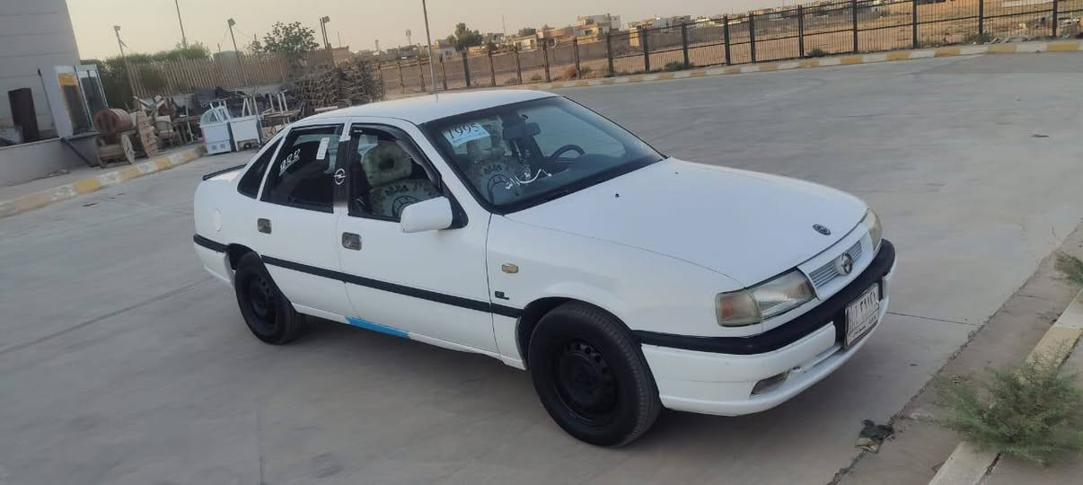 أوبل فيكترا
موديل ١٩٩٥ مكينة ٢٠ كير أوتوماتيك مابي عيب سبوخ بيلادي فول مواصفات بس مابي سلايد سنوي جديد عندة بطاقة بنزين

كركوك

رقم تلفون ***********
