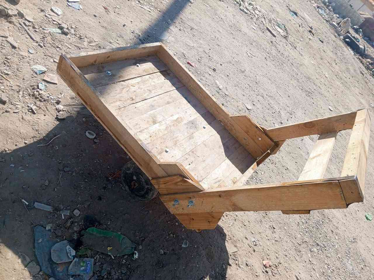 عربانه للبيع تفصال جديده مامستخدمه يوم واحد والسعر 100 وبيها مجال مكاني بغداد حي العامل مسبح الرافدين اي استفسار خاص ع عل رقم***********
