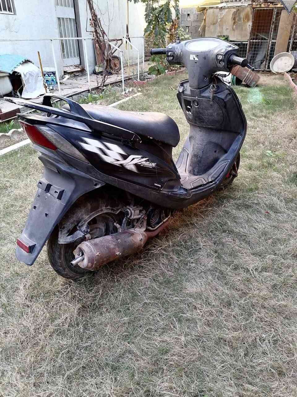 دراجه ماكس ١٤٠ طافيه عليه ادامه اكلاجات وقايش ابيع كوم حديد السعر ٢٠٠ مكاني زعفرانيه ***********
