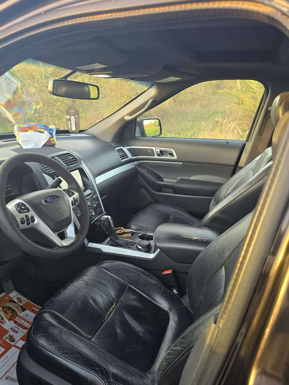 فورد اكسبلور٢٠١٣
مكفوله 
تبريد ثلاث قطع 
كشنات تدفئه 
كشنات جلد 
بانوراما 
فور ويل 
محرك ٦سلندر 
شاشه كبيره 
ماشيه ١٦٥الف كيلو 
للتواصل عن طريق ماسنجر 
سعر ١٤٠ وبيها مجال 
مكاني بغداد الطارميه


**إذا كنت صاحب هذا الإعلان وتريد حذفه لأي سبب، رجاءا أرسل رسالة إلى الدعم الفني**