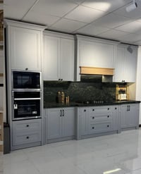 تنفيذ كافة أعمال الديكور الداخلي تصاميم حديثة وكلاسيكية حسب الطلب جودة...