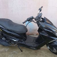 سكنس  للبيع مودلي 2021شرط محرك وكهربايت السعر300وبيه مجال )))) 0770197...