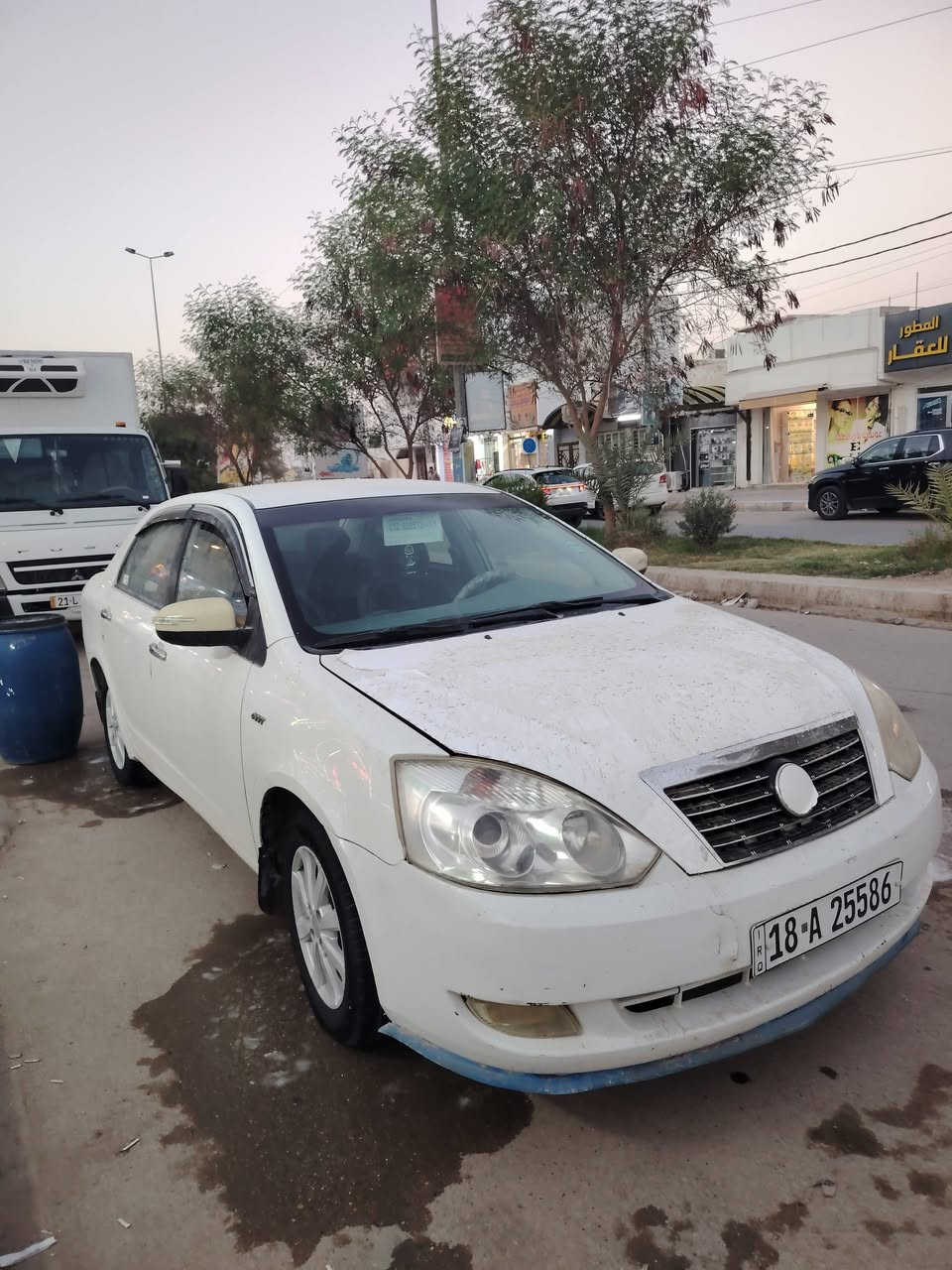 من رخصت الادمن البيع او مراوس بسياره حتلو اطي فرق سياره جيلي موديل 2012 بسمي رقم انكليزي  سياره جاهزه مكفوله ماعده الدوس والهلالات سياره كلش حلوه غرفته كلش نضيفه مكينه لاتنقيص ولا تبخير فقط صوت بل راجز فوك كير يخبل تبريد تدفه فول مكاني ديوانيه عفك سعر ٤٧ وبيه مجال قليل رقمي ***********
