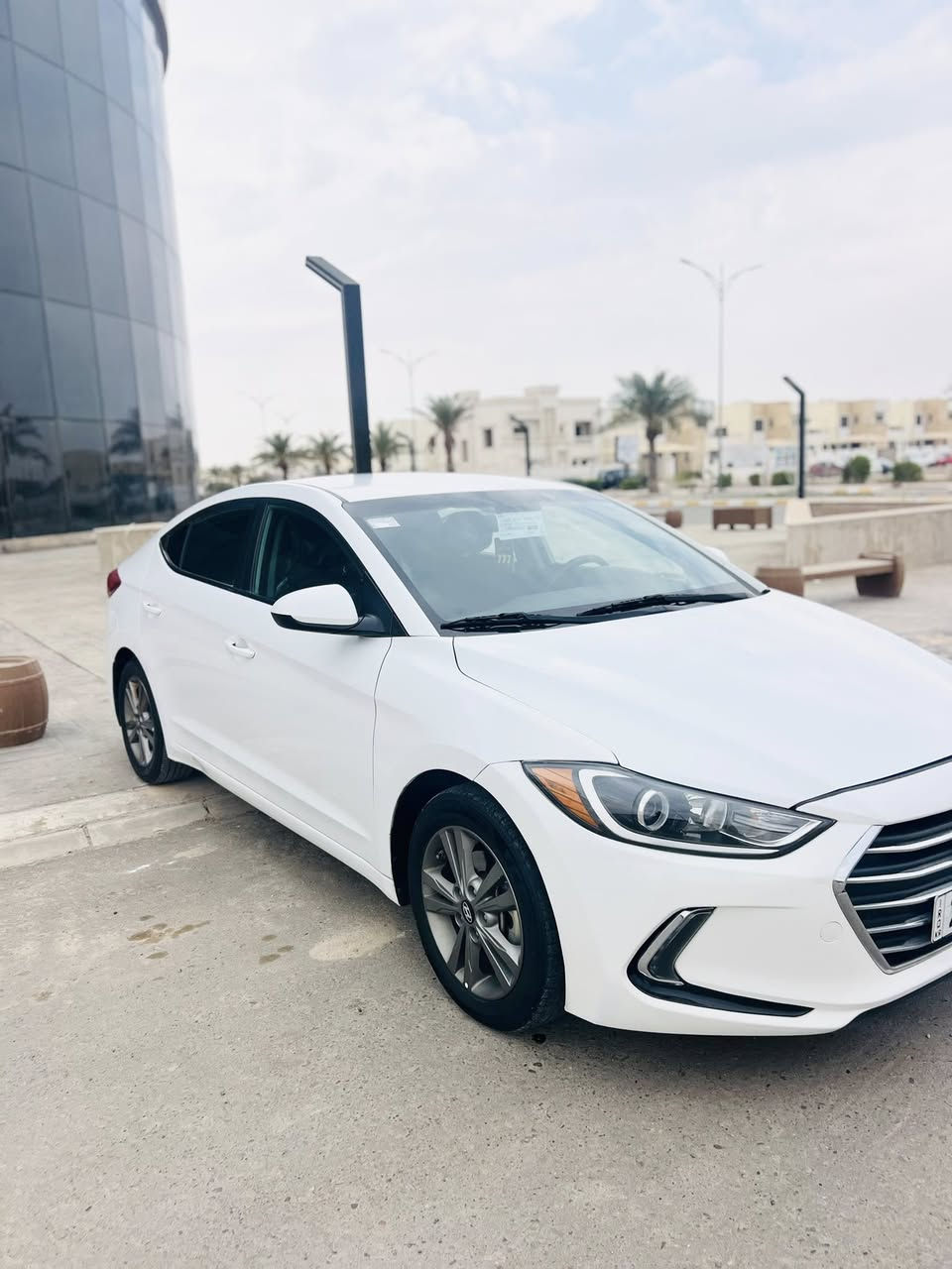 السلام عليكم…
للبيع نقد فقط اعتذر عن الاقساط والوعده..
هونداي النترا 2018 وارد امريكي لون ابيض رقم اربيل دولي شرط التحويل… 
سياره مواصفات نص فول 
‌‎🛑شاشة حجم 5 انش(نظام اندورويد+نظامios+wifi)
‌‎🛑كاميرا فول HD واضحة جدآ📸
🛑‌‌‏Bluooth+AUX+USB🎧
‌‎🛑ثلاث وضعيات قياده(sport+Normal+Eco)
‌‎🛑نظام(مانع انزلاق+ABS+EBD)
‌‎🛑تحكم ستيرين
‌‎🛑كير ايتي(عادي+اوتو) 
🛑بلاجكتور لد بلادي
🛑داخل لونين
محرك 2000 دوش المرغوب بدون اي عيب كير ومحرك شرط 
صدر جديد
تبريد ثلج
الضرر قطعتين بنيد وجاملغ الايسر (الامامي)
السعر( 125) وبيها مجال 
مكاني صلاح الدين تكريت 
للاستفسار 
***********
