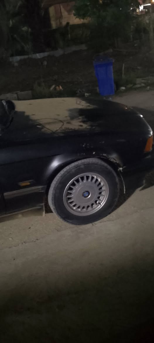 السلام عليكم ابويا للبيع موديل 91 انبار خصوصي ب 30 وبيها مجال يراسلني


**إذا كنت صاحب هذا الإعلان وتريد حذفه لأي سبب، رجاءا أرسل رسالة إلى الدعم الفني**