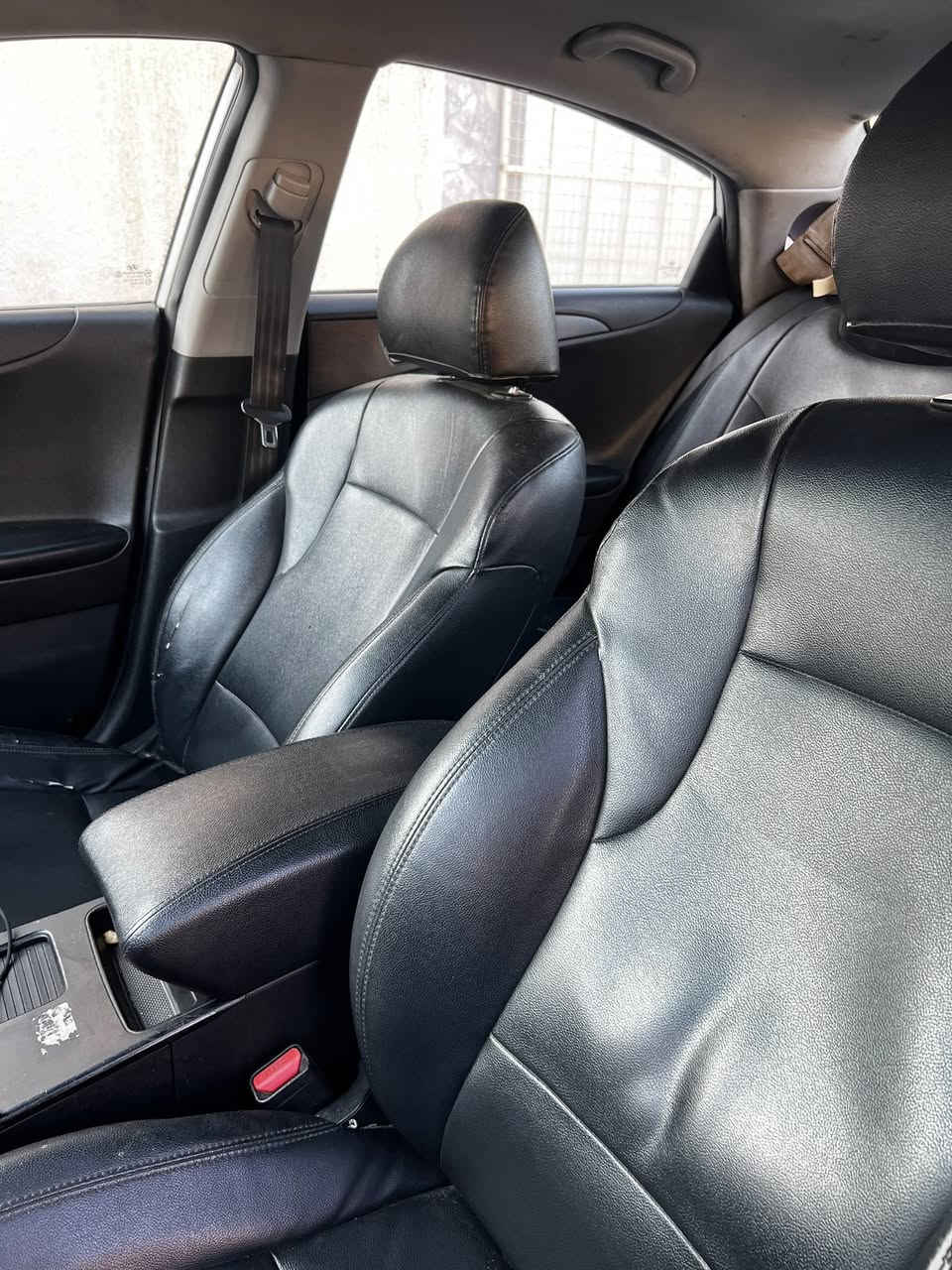 سلام عليكم ادوات سوناتا 2013سياره كلش جديدة محرك دوش اصل غاز السياره عل وضع الشركه دخول جديد متومه شمالي سنويه ولوحات مكاني بغداد السعر53 الشراي يتصل ***********
