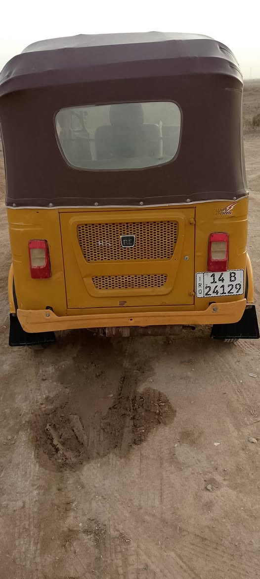 سلام عليكم تكتك 2021رقم وسنويه بصره  تجفيت شركه بيها تعمير خياسات فقط كفاله من الظربه سعر 6300وبيها مجال حك الجيه مكان البصره القرنه رقمي ***********المو شراي لا يخابر رجاءن
