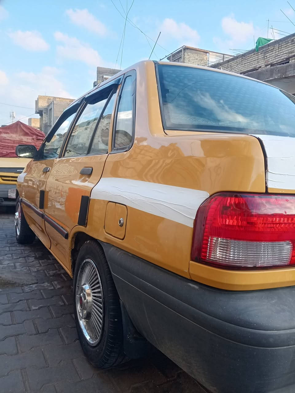 سلام عليكم سايبه موديل 2014سياره خير من الله كشر كلش نضيف بدون ضربه بدون صبغ بيه جاملغ امامي فقط مكينه وكير خير من الله مصفره شواصي نضاف مابيهن شي السعر 29وبيهه مجال العنوان الشعب حي اور الاستفسار ***********
