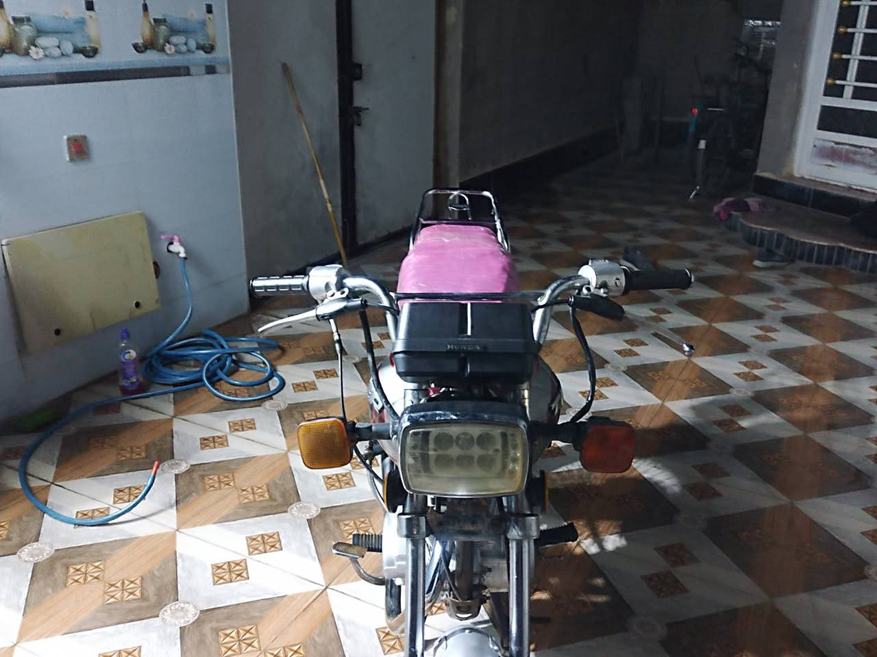 دراجا تايكر لبيع موديل 21 السعر 375 المكان ديالى بلدروز الرقم ***********
