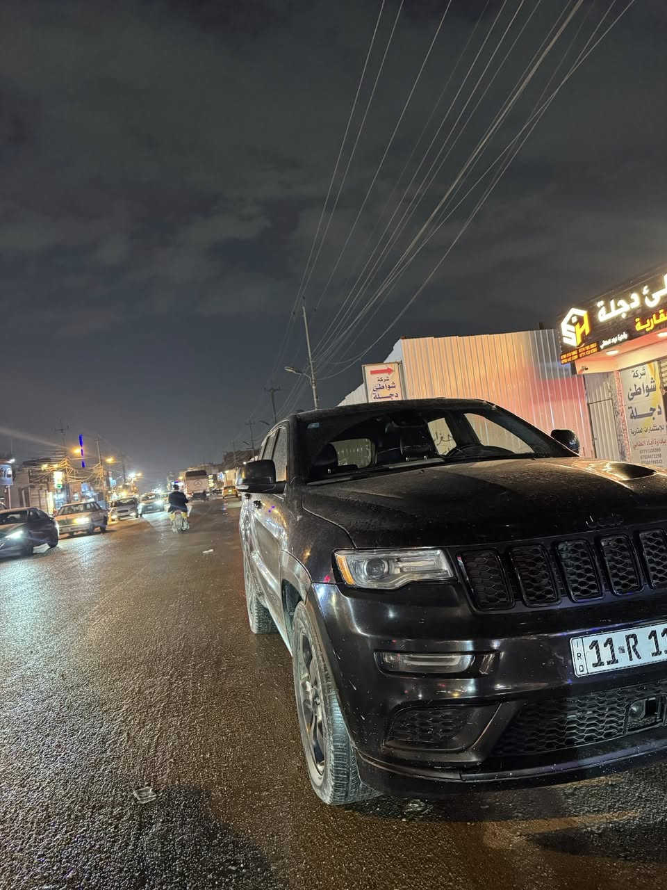 السلام عليكم
جيب سومنت 2015 للبيع .. 

رقم بغداد مشروع وطني بأسمي .مميز اني مشتري .

محرك 6 سلندر 3600

مواصفات السيارة :

1-ماوس تحكم بوضعية الارض الي دتمشي عليهة سواء كانت ( ثلجية ، رملية ، طينية ، صخور ).

2-فورويل 4x4 .

4-رادار امامي + رادار جانبي + رادار خلفي .

5-نظام النقطة العمياء عند الرجوع.

6-مري جانبية قلابة عند الرجوع .

7-حساسات امامية و خلفية .

8-كامرة دوارة.

9-الكشنات كهرباء .

10- سستم صوت Harman Kardon متكون من 17 سماعة بكل مكان محيطية ودمامات .

11- بنوراما .

12-بصمة و تشغيل عن بعد .

13- الجنطة شفط .

14-بيهة نظام سبورت+ايكو+ نورمل .

15- دبل صالنصة .

16-بيهة تراكشن نظام مانع انزلاق + نظام مانع انحدار .

17-فورويل LOW .

18-اشاير بألمري والمري شفط .

19-تدفئة وتبريد بلكشنات الامامية والكشنات الخلفية تدفئة + تدفئة بألستيرن .

20- ميموري خزن وضعية السائق .

21-المراية الوسطية والجانبيات بيهة نظام تعتيم اذا احد رمشلك وضواه قوي يعتمن وهيتر بلمري الجانبية اذا بيهة رطوبة او مي .

23-فول تحكمات ستيرن + كروز سرعة.

25- الايتات الامامية والخلفية لدات والاماميات لدهن ابو الحاجب وزينون بلادي .

26-قطعتين تبريد امامية وخلفية .

27-تحكم التبريد الامامي منفصل الراكب والسايق كل واحد يتحكم بدرجة الحرارة بوحد .

28-ويل حجم 20 .

29- حساس ماسحات عند نزول المطر تشتغل اوتو الماسحات.

30- نظام ترحيب عند الاقتراب من السيارة .

31-شفتات بألأستيرن .

32-الستيرن كهرباء .

33-نظام قيادة ذاتية  .

34-كشنات جلد . 
  
***********
السعر  :190 مع مجال بسيط
