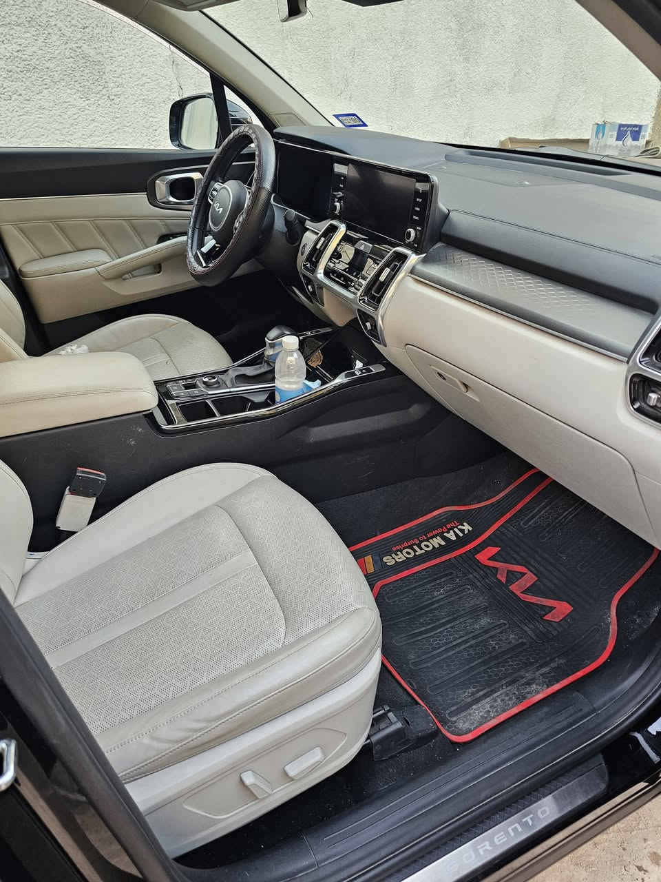 سورنتو موديل ٢٣ الفئة SX 
رقم بغداد
السعر ٢٣٠
***********
بدون صبغ تبديل البنيد وجاملغ نفس لون .
