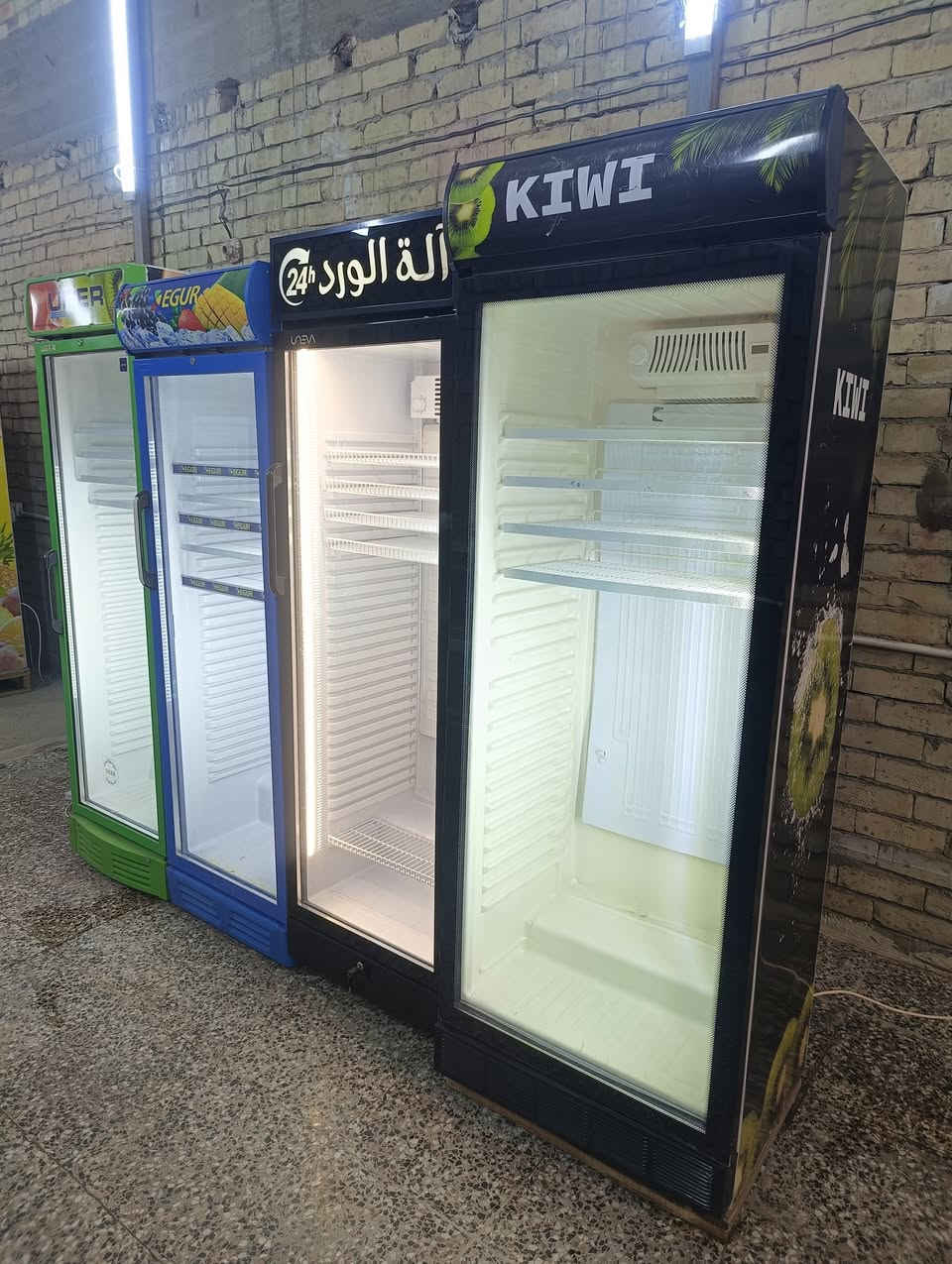 عارضات عمودية + سطحية ايگور التركي 🇹🇷 الاصلي نظافة 💯❗💯 ستعمال قليل ضمان شهر يوجد توصيل🚚
العنوان:-( بغداد • مدينة الصدر)
للاتصال:- ***********
