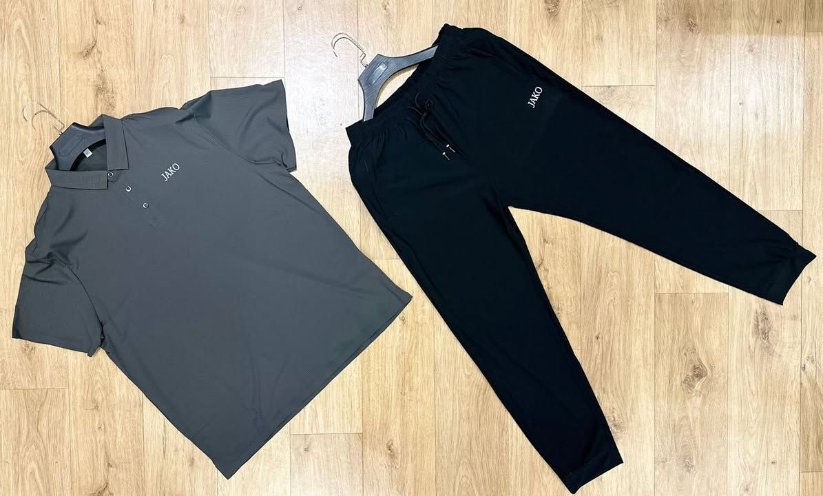 تراك سود ليكرا مطاط أصلي 
القياس :3XL..4XL..5Xl


**إذا كنت صاحب هذا الإعلان وتريد حذفه لأي سبب، رجاءا أرسل رسالة إلى الدعم الفني**