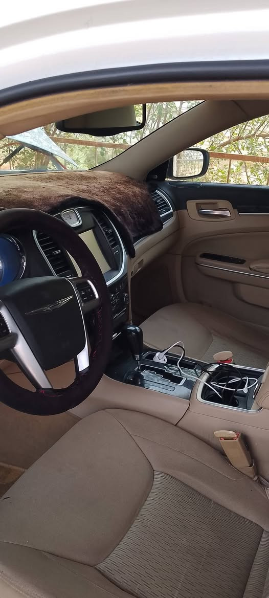 اوباما 14 ادوات مكفولة من الكص والضربه محرك هيمي متومه طبق الاصل مكاني البصره السعر 95وبيها مجال قليل رقمي ***********واتساب السياره ادوات ادوات ادوات البصرة, العراق
