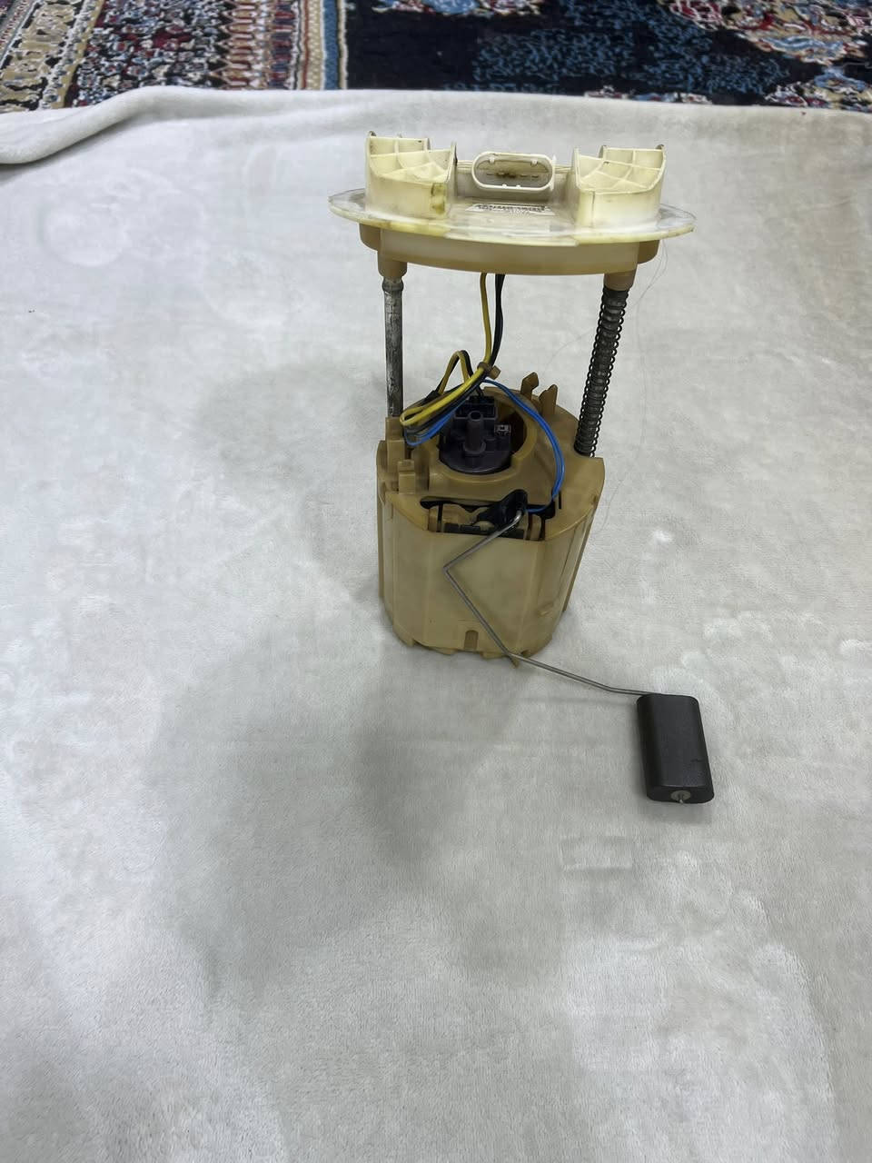 السلام عليكم غراض جارجر مويل 15 فما فوق العنوان البصره دور نواب الظباط قرب حسينية الضامن الغراض كلمن وسعره واتساب ***********
