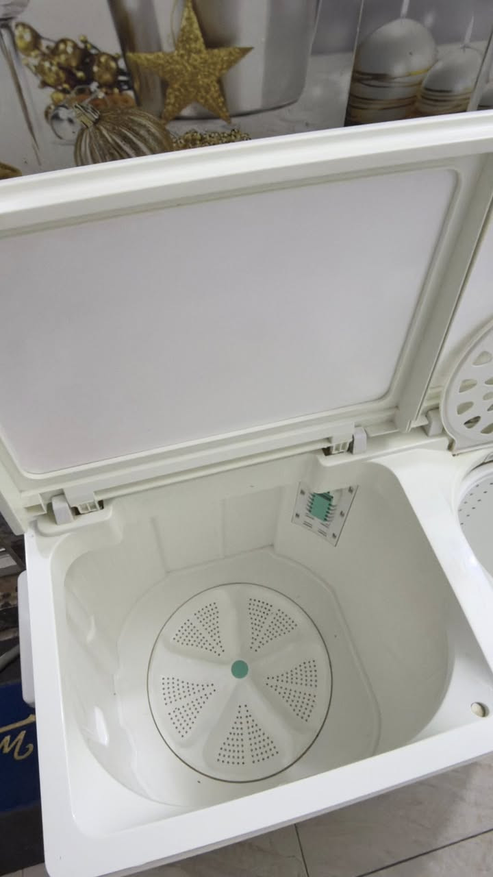 السلام عليكم
للبيع غسالة هيتاشي استخدام قليل نظيفة جداً (٣١ كيلو)تغسل بطانيات
السعر ١١٠
تواصل خاص


**إذا كنت صاحب هذا الإعلان وتريد حذفه لأي سبب، رجاءا أرسل رسالة إلى الدعم الفني**