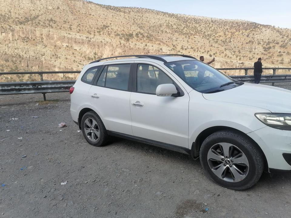 سنتافي 12 فول 6 سلندر مكفوله من كلشي جديده ماشيه 100 الف الاستفسار ***********
مكان السيارة نجف
