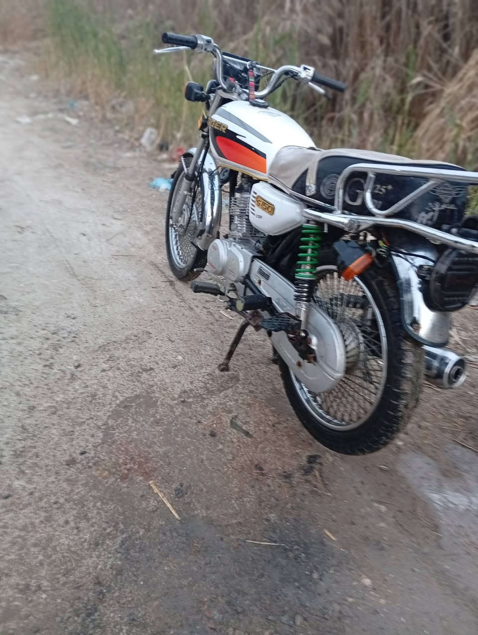 دراٱجه تايكر موديل 2021ما مفتوحه كلشي شغال
سعر550 مجال قليل ،🫰
رقمي***********
