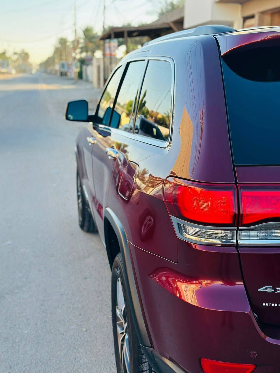 سلام عليكم
جيب كراند شيروكي 
موديل 2021
مكينة 3600
فول تحكم 
ماشية 80 
السعر 240  وبيها مجال 
للاستفسار الاتصال 
‏‪0776 368 0777‬‏ وات ساب
