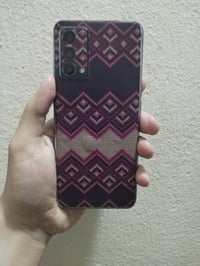 ريلمي Q3 برو • ١٢٨ • خدش بسيط