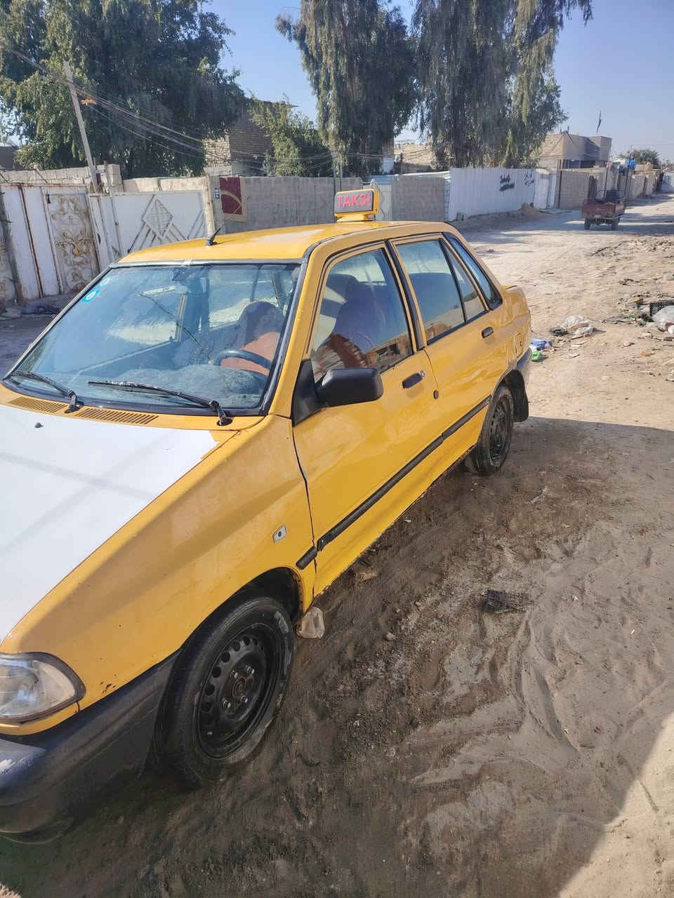 السلام عليكم سايبا ٢٠١٢ هيئة غرامات مصفرة باسمي رقم جديد انكليزي معمر الخياسات جديد بس ماصابغهن مكينه بيها خيط تبخير ٢٤ وبيها مجال مكاني بغداد
***********  واتساب بي
