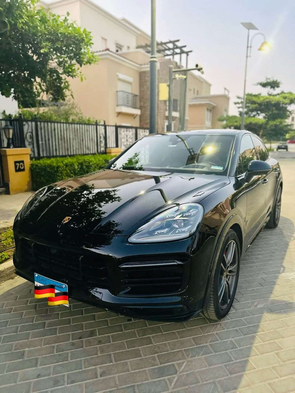 🍄Porsche cayenne Gts,,2022🍄
55,0000km🚸
🚸صيانات توكيل/وكيل 
🤏اول مالك مباشر 
🚸معاينه التجمع الخامس
6,800🌳 القاهرة الجديدة, القاهرة


**إذا كنت صاحب هذا الإعلان وتريد حذفه لأي سبب، رجاءا أرسل رسالة إلى الدعم الفني**