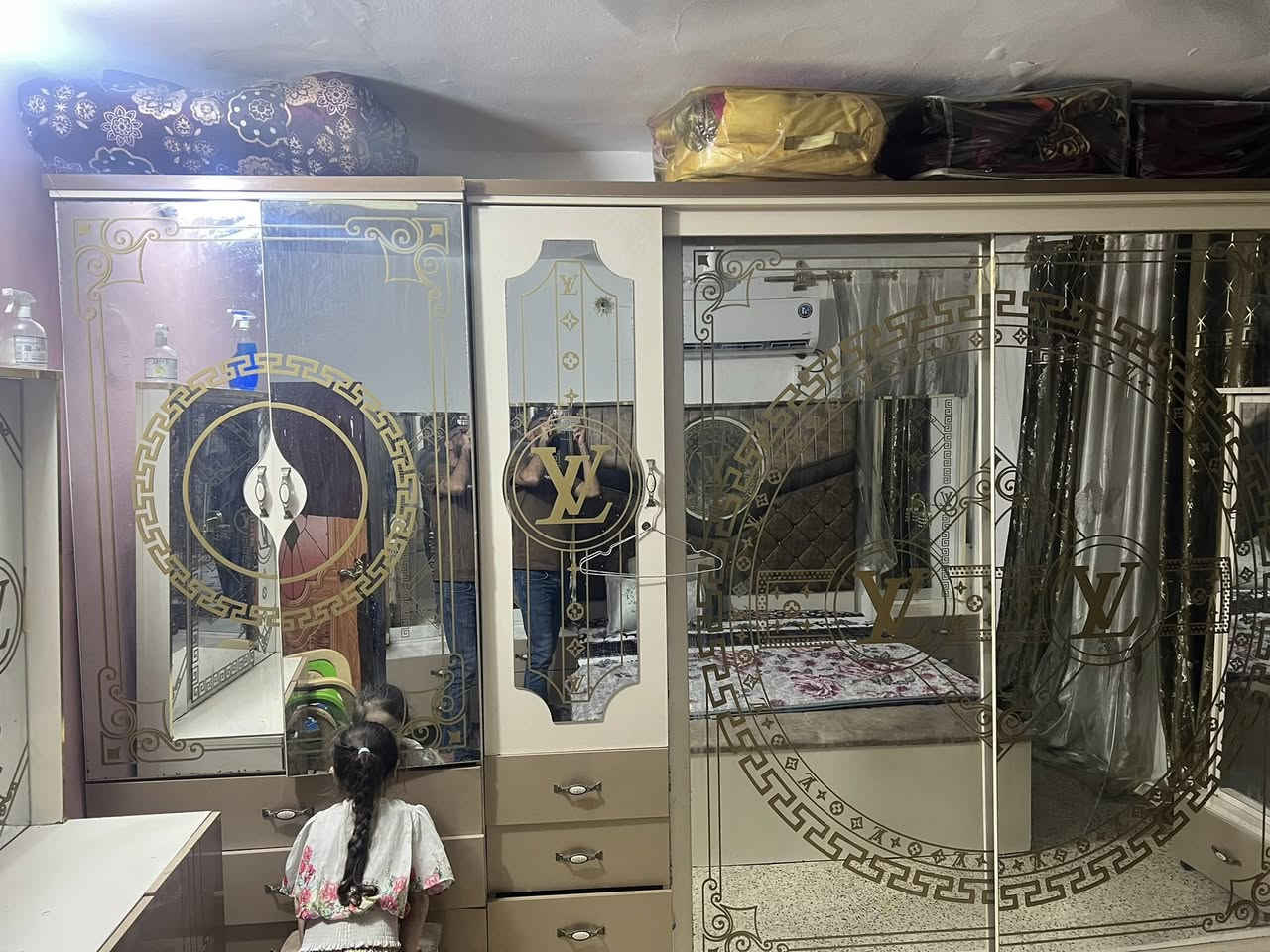 غرفة ايطاليا للبيع سعر ٩٠٠


**إذا كنت صاحب هذا الإعلان وتريد حذفه لأي سبب، رجاءا أرسل رسالة إلى الدعم الفني**