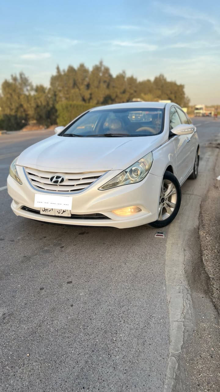 السلام عليكم 
سوناتا خليجي موديل 11 
كفاله عامه تبديل وفتح وصبغ 
رقم أربيل وكاله او تحويل حاظر
كير مكينه تاير حداديه مكفول بيع او مراوس 
مكان السياره بابل 
سعرها 127وبيها مجال 
للاتصال 
***********
