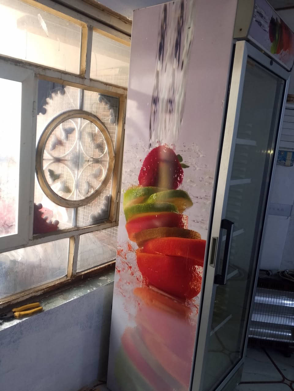 للبيع ***********
عنواني بصره امن الداخلي
