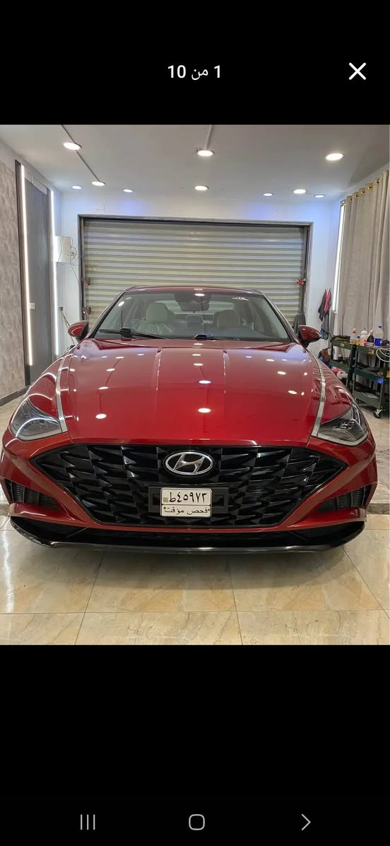 السلام عليكم سنوناتا وارد امريكي مديل 2023 رقم بصره معوقين ضربه بس باب خلفي مبدل وصبغ بداير 
سياره فول موصفات  دواخل بيجي تبريد لمس
السعر 170 $ وبيه مجال علمآ السياره معوقين بسمي 
للاتصال ***********
