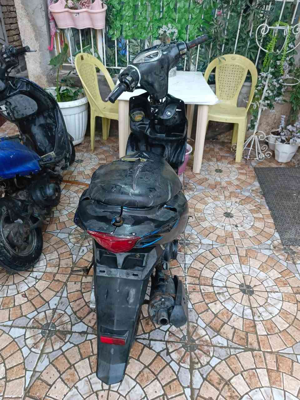 ماكس للبيع  مكان بغداد الشعب  الدراجه مچفتة صالنصة رياضي دراجة شلعة السعر ‏ ‏250 ‏وبيها مجال ‏￼***********￼￼￼￼
