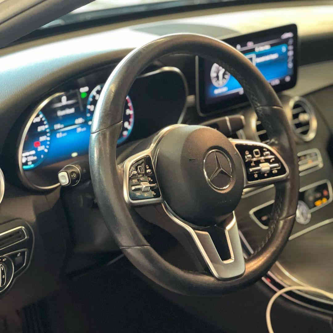 للبيع او مراوس ب هوندا اكوورد 

مارسدس C300 2019

فول مواصفات غنية عن التعريف 
بصمة 
فتحة
كشانه جلد اسود 
هيتر 
تحكمات كاملة 
اوضاع قيادة كاملة 
خزن مقعد وضع السائق 

صور الحادث بالمنشور 

حادثها قطعتين جاملغ وباب مبدل شركة 
بدون ايرباك 

معروضة ب235 وبيها مجال 
او مراوس ب اكورد 

***********
