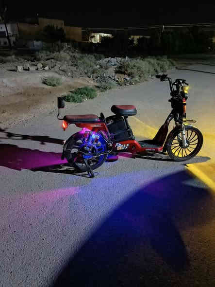 السلام عليكم ماطور شحن للبيع موديل ٢٤  بعدة جديد تشغيل عن بعد إنذار سرقة اشاير لايت عالي ناصي الماطور تاخذة مادب علي ربع الماطور بعدة جديد متعوب علي المكان حديثة قرب إعدادية حديثة رقم الهاتف *********** السعر ٣٠٠ وبي مجال
