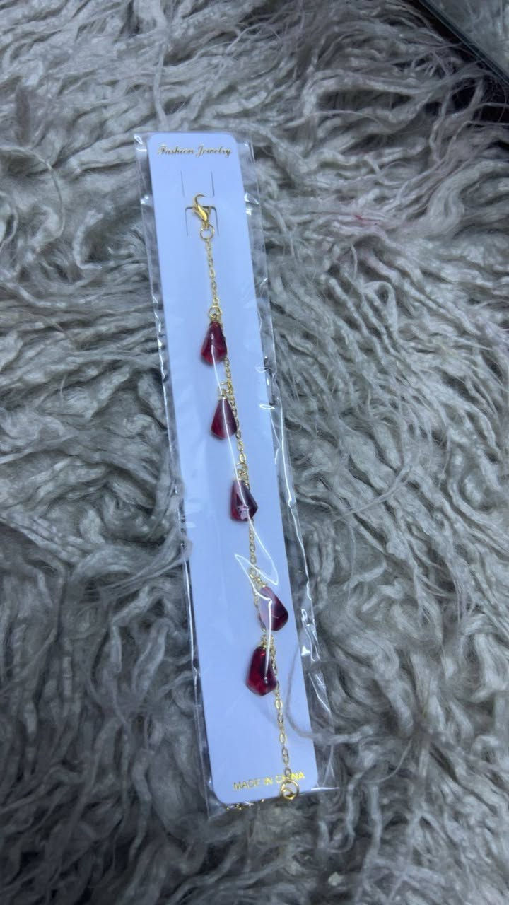 اكسسوارات متنوعه القطعه الف فقط 🍭🩷


**إذا كنت صاحب هذا الإعلان وتريد حذفه لأي سبب، رجاءا أرسل رسالة إلى الدعم الفني**