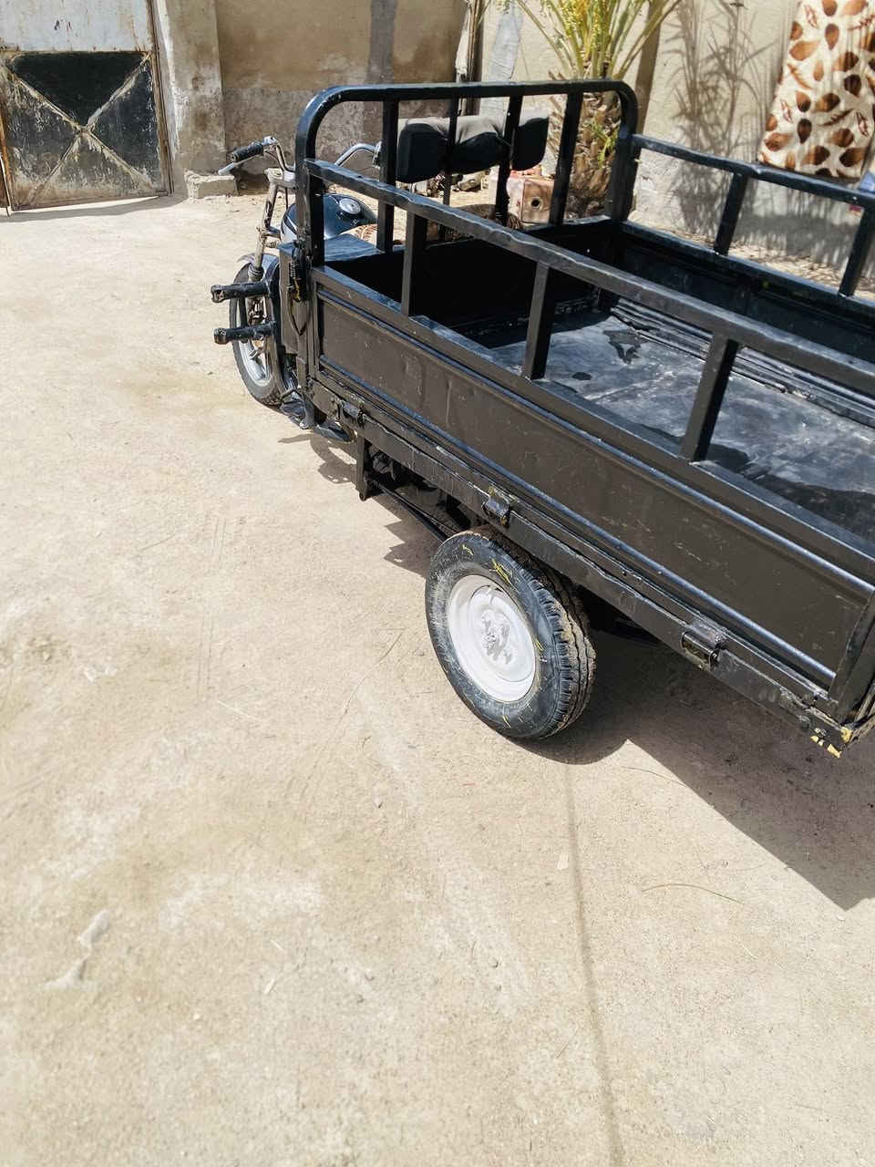 ام تي ار للبيع ستوته جاهزه ربع ما ذب عليها تخم تاير جديد كيربوكس جديد كلجات جدد كأردن جديد مكينته ناعمه وتخبل نشطه نضافته كدام عينك حصيره مال البدي نضيفه كلش ستوته جاهزه من كلشي للبيع او مراوس بستوته


**إذا كنت صاحب هذا الإعلان وتريد حذفه لأي سبب، رجاءا أرسل رسالة إلى الدعم الفني**