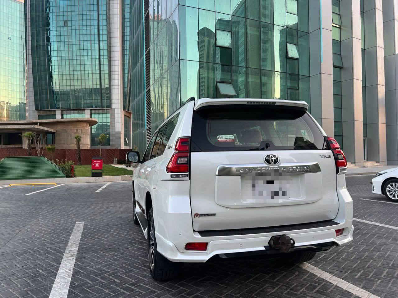 بەناوی خودای گەورە 
پرادۆ مۆدێل ٢٠٢٢ سفری شەریکەی  جیهان 
مواسەفات txs 
فوول فوول 
سلاید بەسمە کوشن جلد 
٣٥ هەزار کم رۆیشتوە 
کلین کلین
مەکینە ٦ پسن 
تا ئێستاش گەعیەی بلایدی بۆ دانەندراوە  
یەک دەست بووە تا ئێستا 
شوخت و قەپ و قۆپیشی پێوە نییە 
وەک چۆن لە رسمەکەیە لە بینین زۆر جوان ترە 
گێر مەکینە تەقەرەقە هەموو بەشەرت 
هەزەی نویە سەنەویشی هێشتا مەیە 
نرخ ٤٨٥ وەرەقەو مەجالێکی کەم بۆ زانیاری زیاتر پەیوەندی بکە بەو ژمارەوە 
0750🩵251🩵2484
0750🩵391🩵6437
یان لە رێگەی ڤایبەر یان واتسئاپ پەیوەندی بکە أربيل, العراق


**إذا كنت صاحب هذا الإعلان وتريد حذفه لأي سبب، رجاءا أرسل رسالة إلى الدعم الفني**