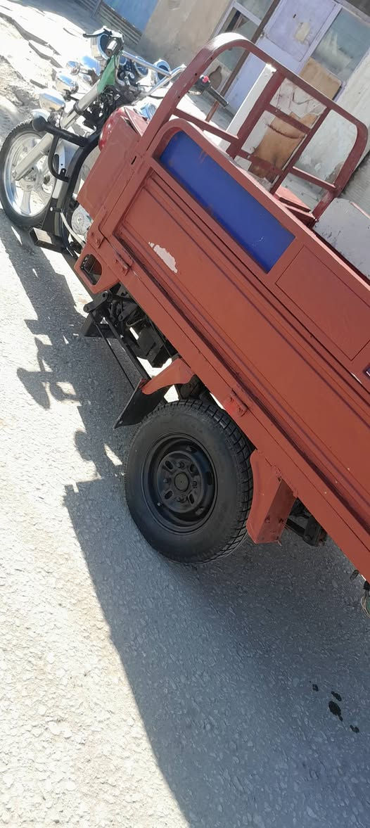 ستوته للبيع موديل ١٦ أوراق اصولي معمره ٢٥ مليون ونص وبيها مجال كربلاء الجدول الغربي ***********
