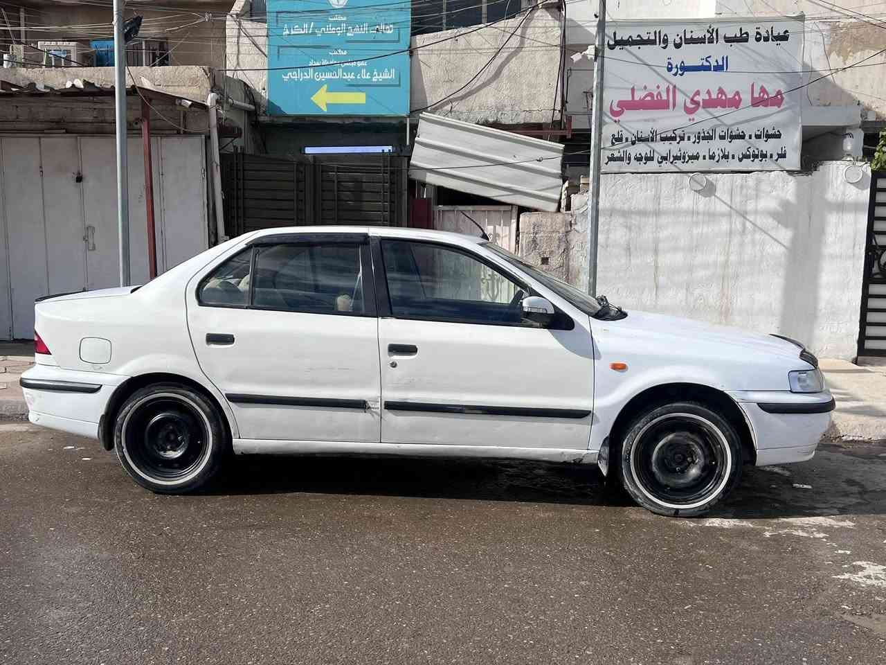 سمند  للبيع لون ابيض رقم دولي گير ومحرك فرنسي  المرغوب صدر قبل 7 ايام مبدل  تايرات نص عمر سعر 30$  للاستفسار اكثر اتصل ***********  مكان السيارة بغداد الغزالية
