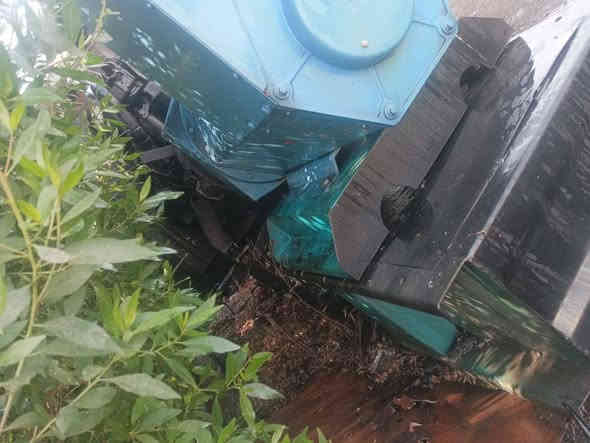 السلام عليكم سكانيا بومه 94بيهه بخار ستندر توليد 250بلادي السعر 38وبي مجال العنوان بغداد كسره وعطش ***********
