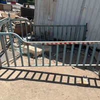 محجر كيه نضيف للبيع هاذا رقمي واتساب فقط موجود مكاني بغداد 07769599383