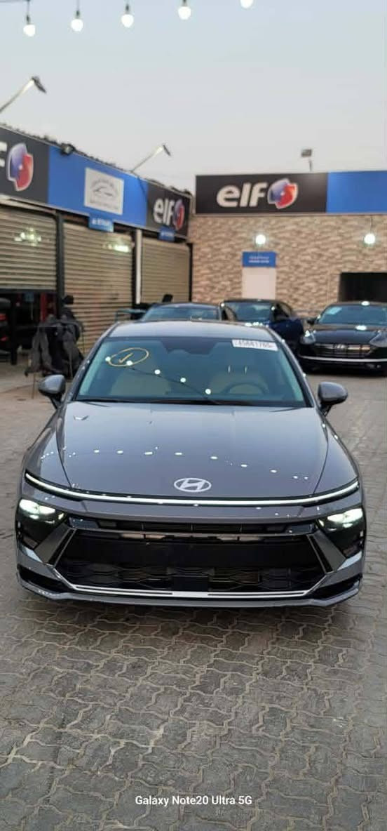 سلام عليكم 

سوناتا 2024 فول

بصمه

مواصفاتها

 داخل بيجي

مكينه 2500

نظام توقف ذاتي

تحديد مسار

مانع انزلاق

شاشة +كامرة دوارة

حساسات 

نقطة عمياء

اشاير بالمري

مثبت سرعه

كشنات كهرباي +تدفئه 

حادثه باب تبديل وتصليح بل هلال الخلفي 

ماشيه. 35
مثنئ معوقين بأسم والدي 
سعر 188وبيه مجال
بيع او مراوس حسب التفاق

استفسار  ***********
