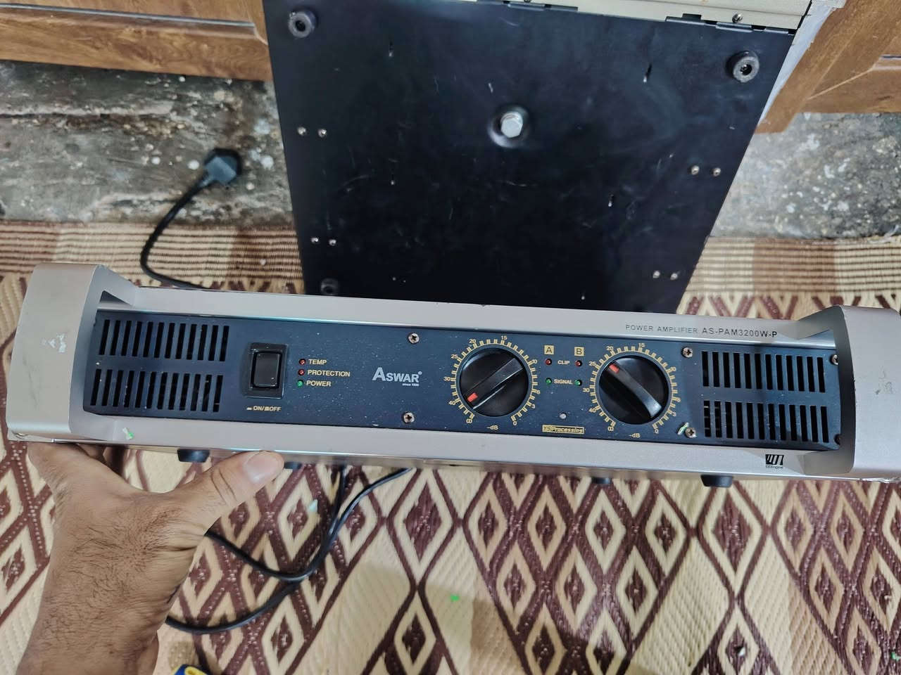 سلام عليكم  باورات  للبيع عدد 2  سعر خاص  موجود توصيل كل المحافضات***********
