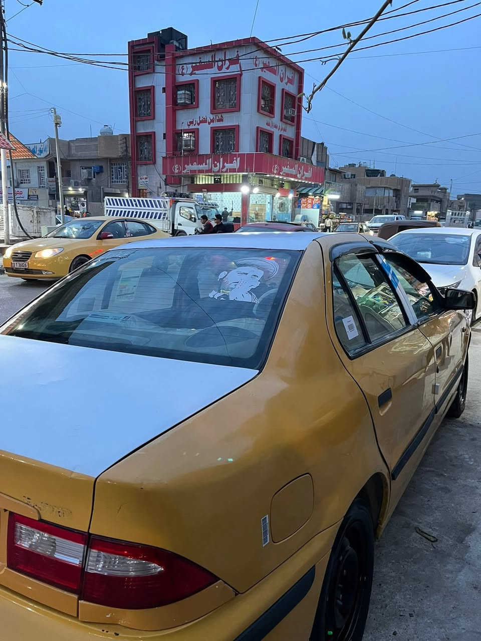 سلام عليكم.
مرخصه الأدمن.
سمند2012 للبيع سياره كما موضح بلصور كشرتهاا حلوه دواخلهاا نضيفه محدث دعاميات2017 وبگلايت كرستال  سياره سنويه ل29 بغداد مشروع وطني سياره خير من الله 
هاتف***********
