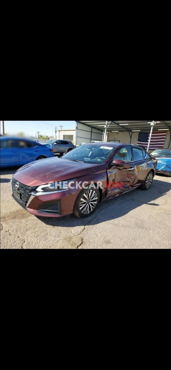 سلام عليكم نيسان التمان 2023 محرك 2500موصافات SVبصمه تشغل او تشغل عن بعد  ضربت موضحه بل منشور اوبس صبغ بيه دوس فقط او بابتي مدبل من شركه بجم كبس رادات كامره خلفيه رقم مبايل ***********سعرً188 رقم سلماني اليوم دكت رقم جديد يعني بيه بعد موصافات
