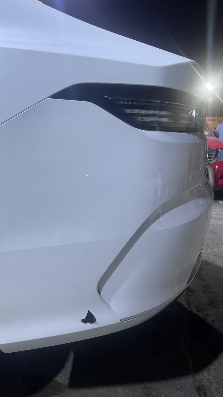byd ديستروير 
2025
ماشية 13 الف ونص 
السعر 19,700 
مكفولة ماعدا الشخطات الي ماشر عليها بالصور 
ارضيات/ كشنات جديدة 
السيارة باسمي 
***********
