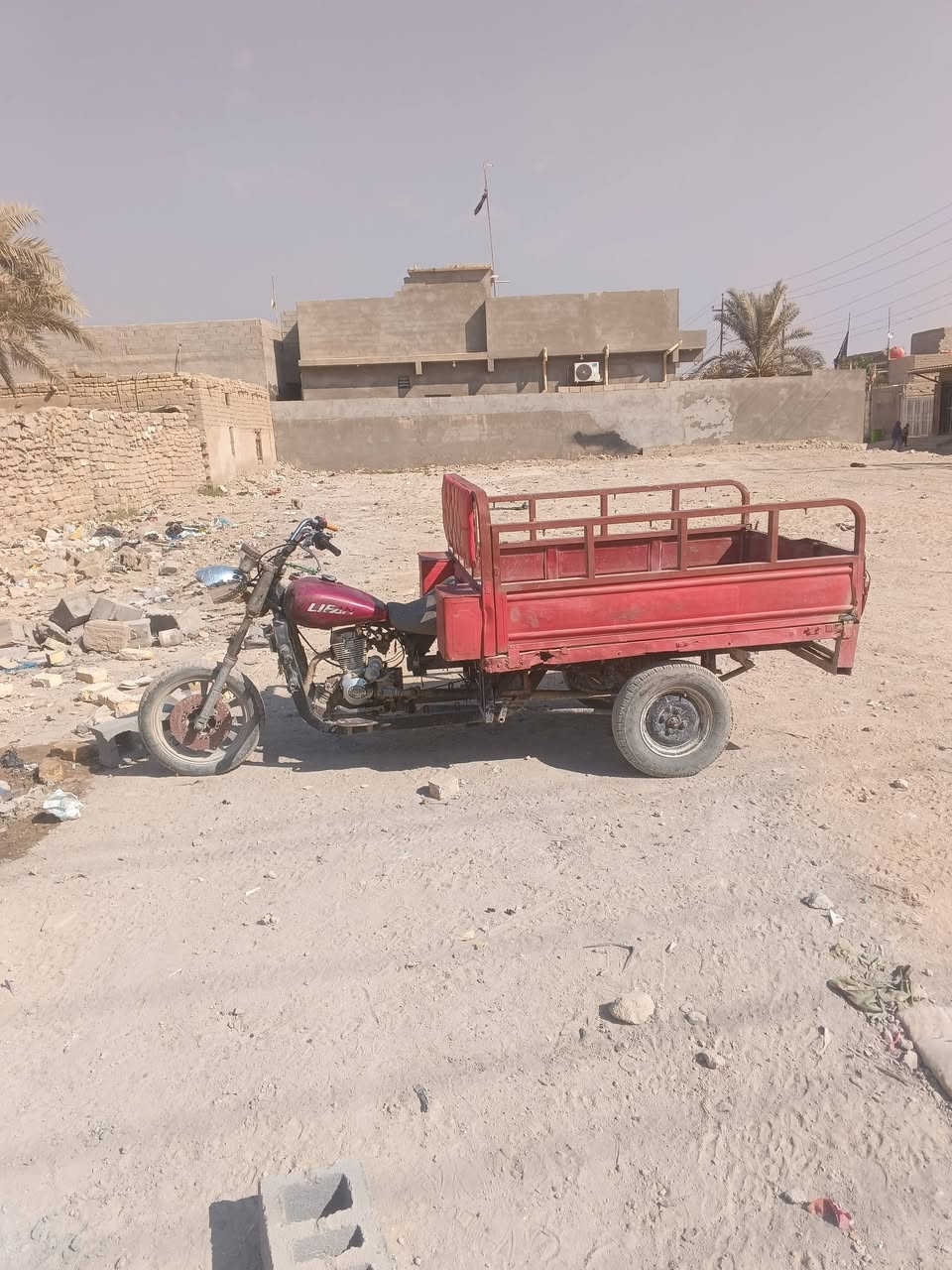 سلام عليكم ستوتة للبيع السعر 450وبيهة مجال قليل مكاني القرنة رقم ***********
