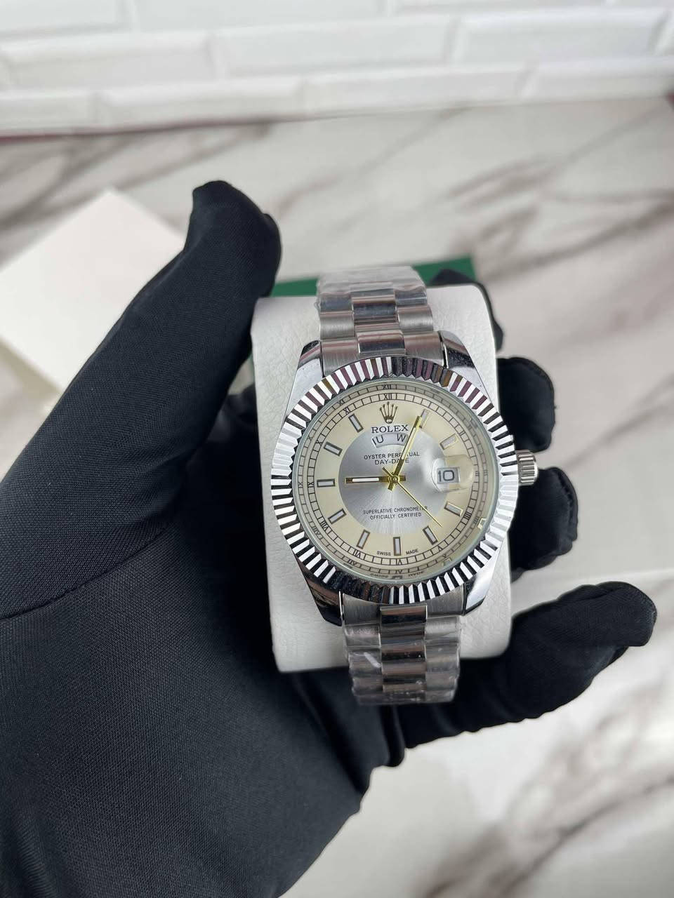 رولكس دي ديت
سل ستيل طلاء ثابت 
تاريخ يومي اسبوعي 
20 الف على اول تم


**إذا كنت صاحب هذا الإعلان وتريد حذفه لأي سبب، رجاءا أرسل رسالة إلى الدعم الفني**